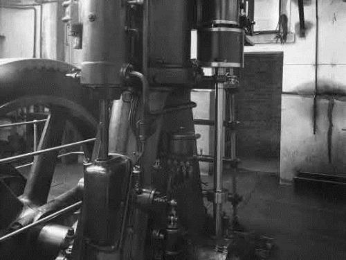 Seidenzwirnerei "im Loch". Turbinenhaus. Francisturbine